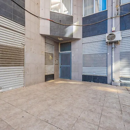 Sisi's Apartments-tirana Center דירה