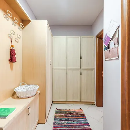 Apartman Sisi's Apartments-tirana Center *