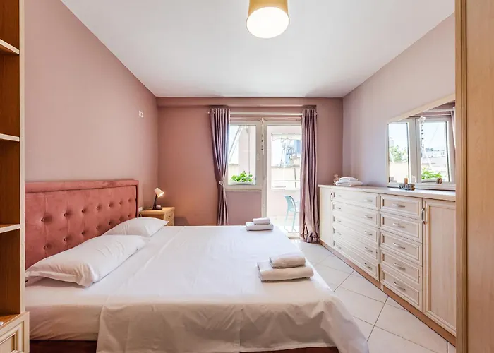 Apartman Sisi's Apartments-tirana Center